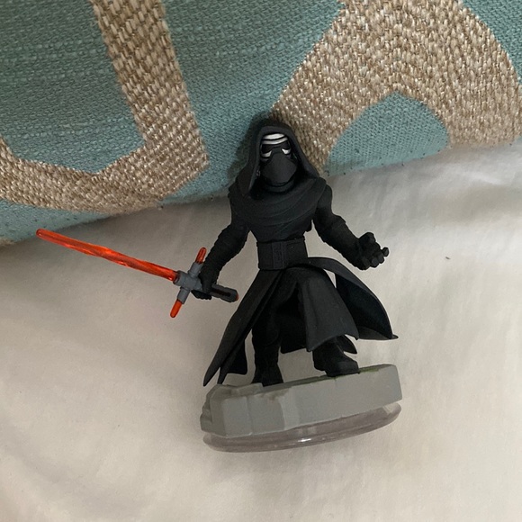 Star Wars | Video Games & Consoles | Star Wars Disney Infinity Kyla Ren ...